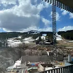 Alpine アパート